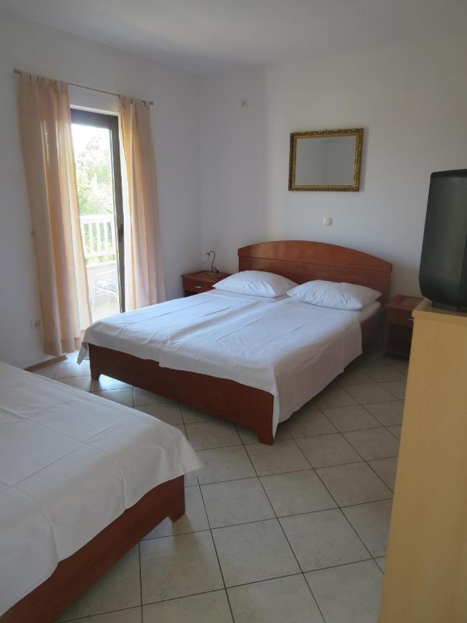Apartments Galic 오미스 외부 사진