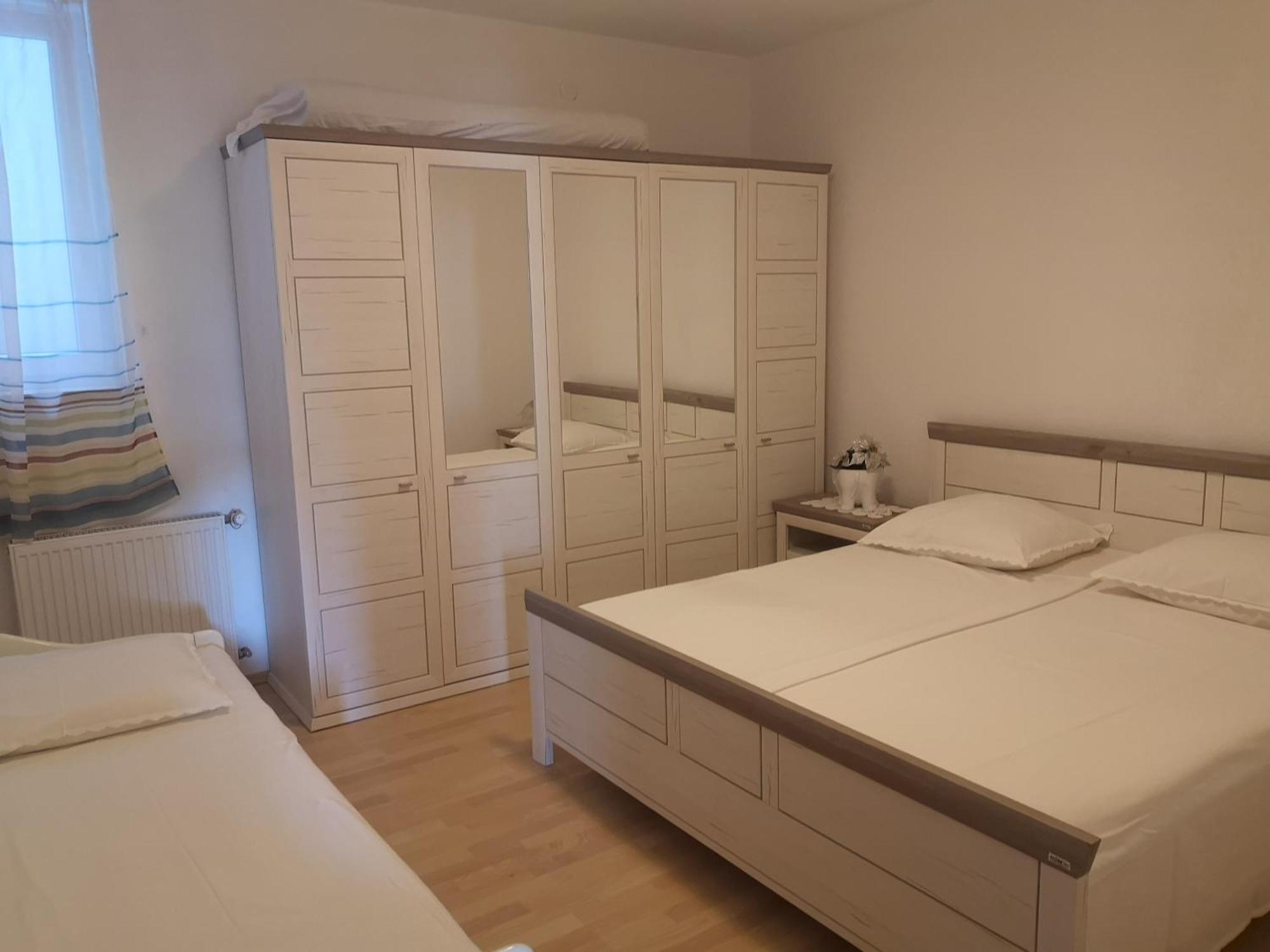 Apartments Galic 오미스 객실 사진