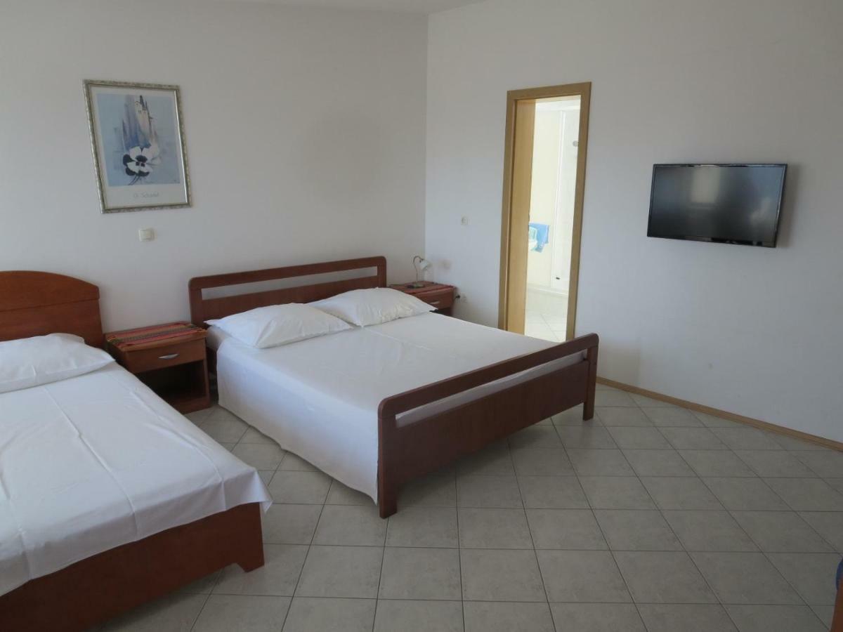Apartments Galic 오미스 외부 사진