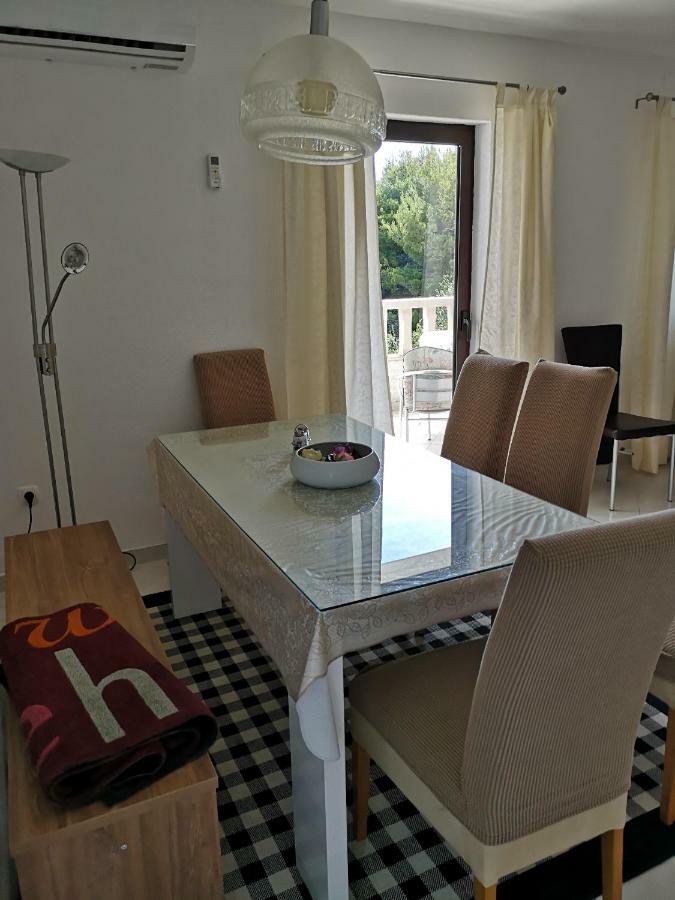 Apartments Galic 오미스 외부 사진