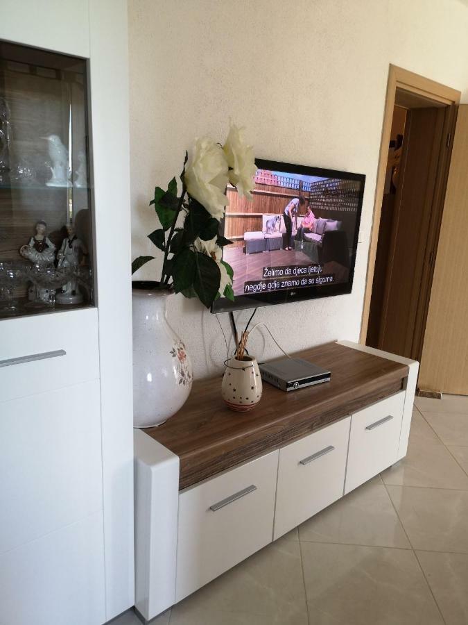 Apartments Galic 오미스 외부 사진