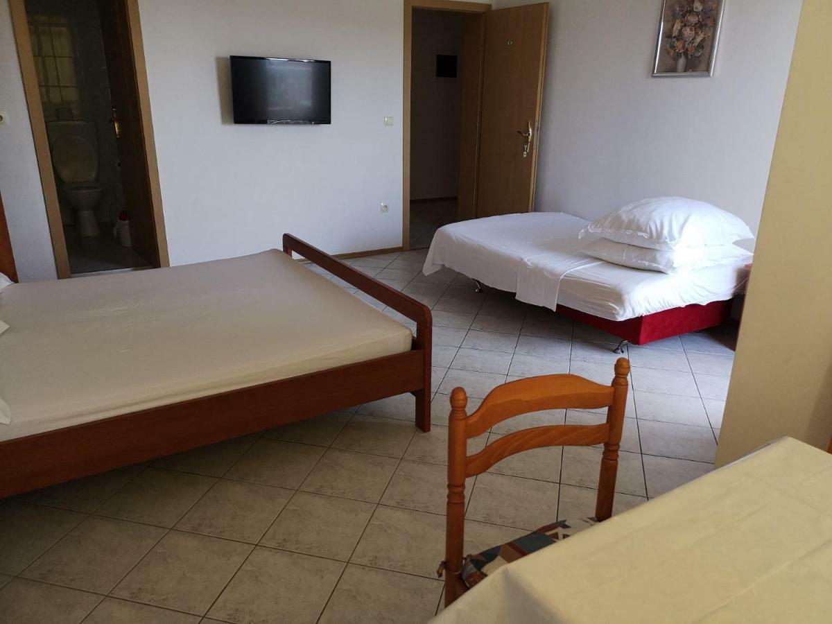 Apartments Galic 오미스 외부 사진