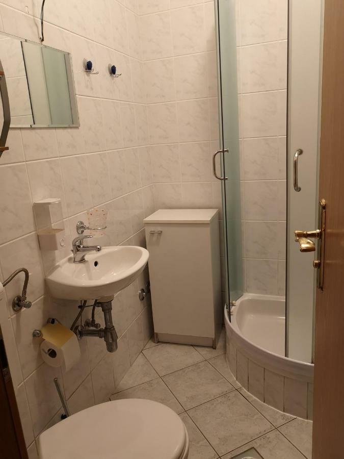 Apartments Galic 오미스 외부 사진
